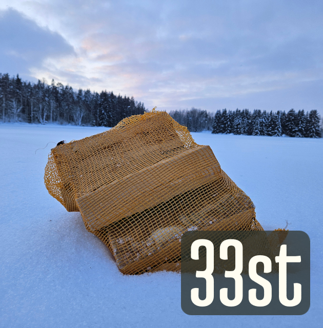 33 Säckar Björkved 114kr/säck
